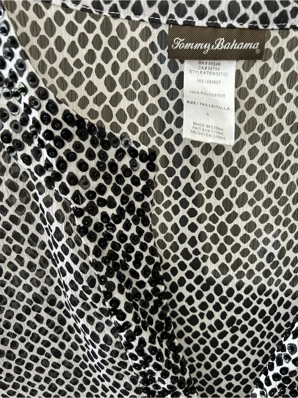 Tommy Bahama Black & White Printed swimsuit coverup